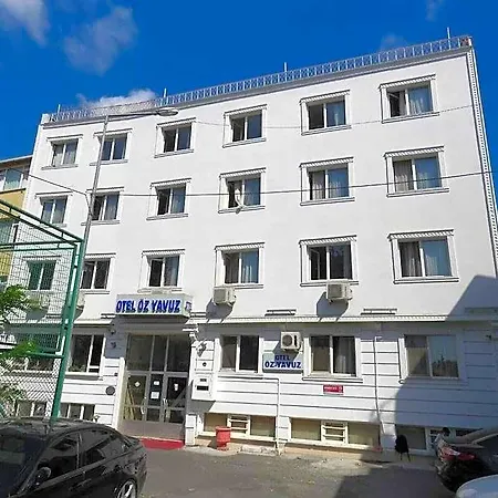 Oz Yavuz Otel *